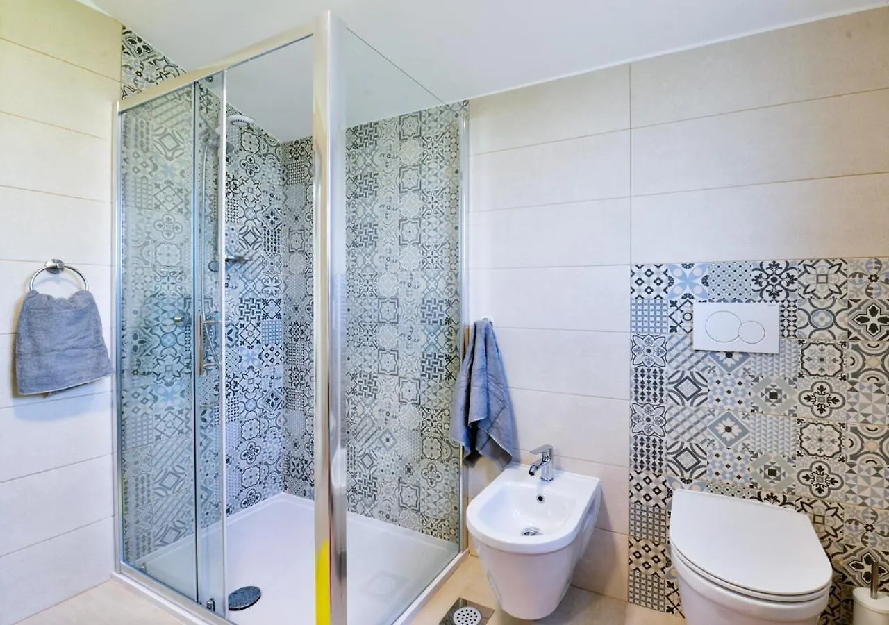 Villa Stella Juricani For 6 People Near Umag With Private Pool Only 4 Km From The Beach
